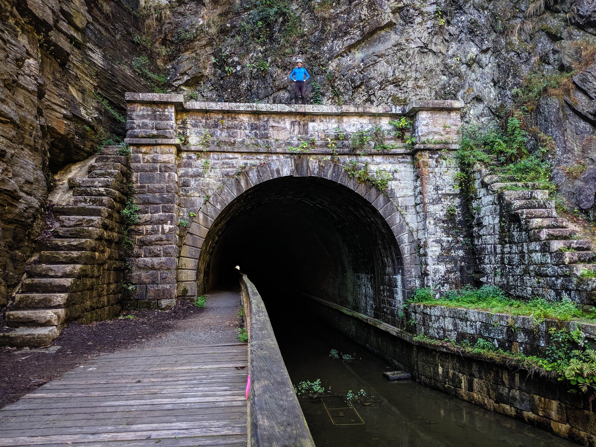 Tomb Raider tunnel